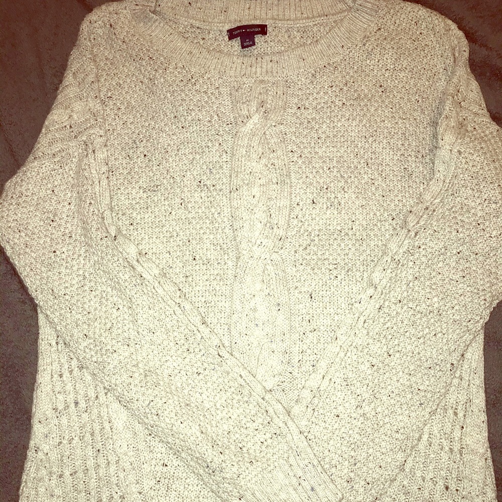 ‼️BOGO Tommy Hilfiger Grey Cable Knit Sweater